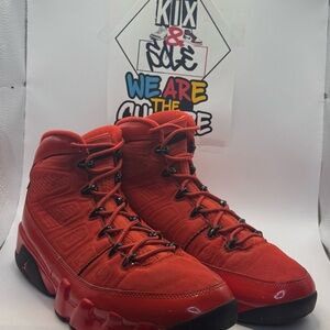 Jordan 9 - Chile Red - Size 11.5M